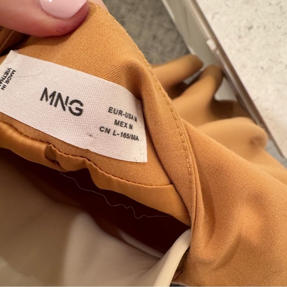 Mango Mustard Oversized Vest - Picture 4 of 9